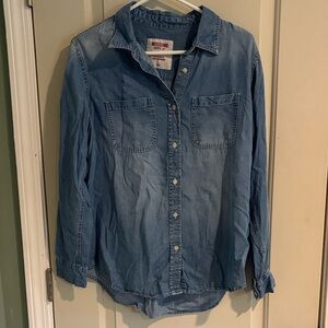 Mossimo Supply Co. Women’s Large Boyfriend Fit Denim Shirt